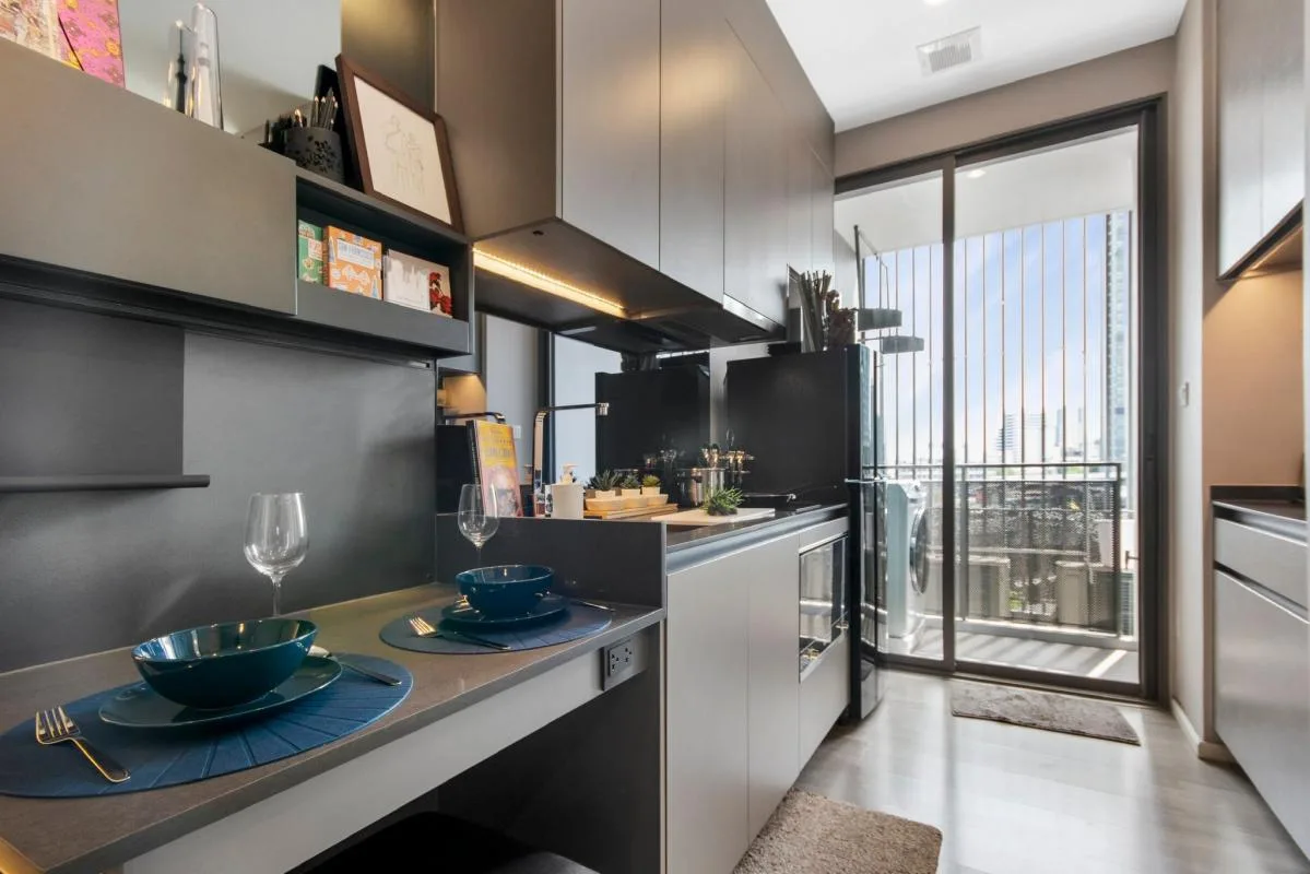 Property photos for The Room Sukhumvit 69