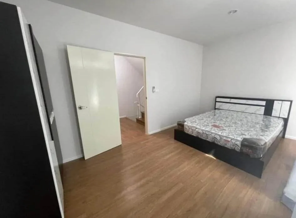 Property photos for Baan Klang Muang Ratchaphruek-sathorn