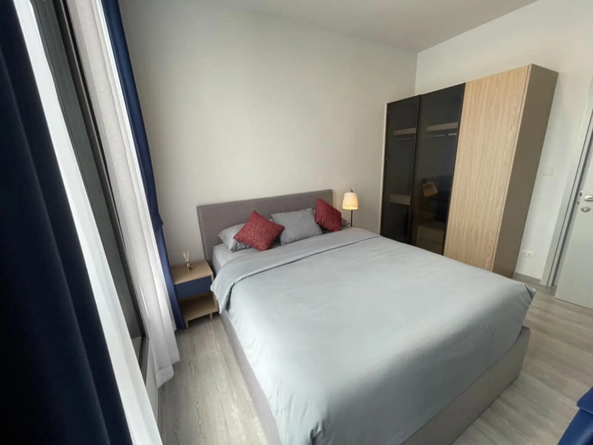 Property photos for XT Ekkamai