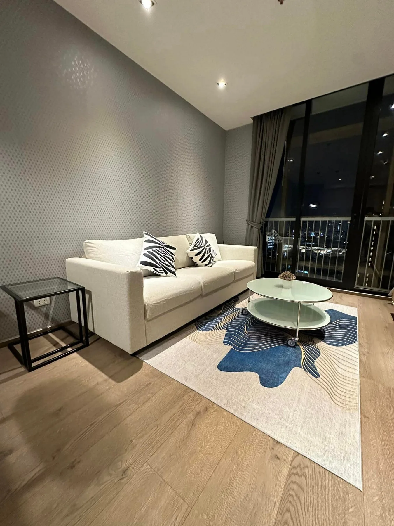 Property photos for Park Origin Phromphong