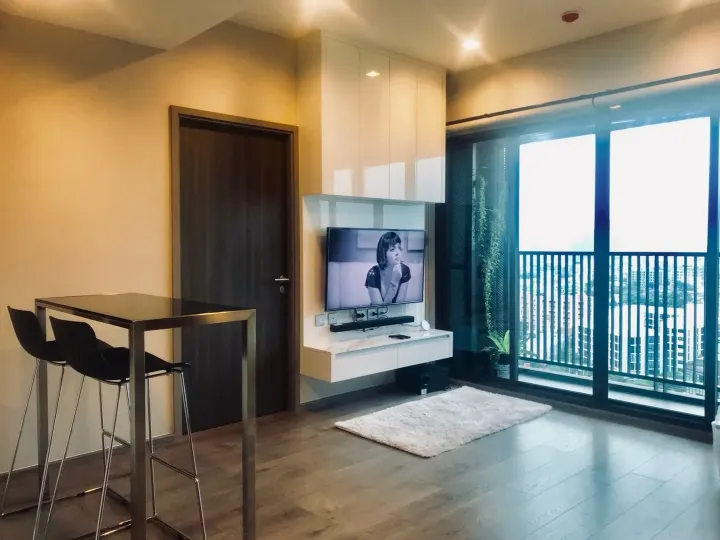 Property photos for Whizdom Avenue Ratchada - Ladprao