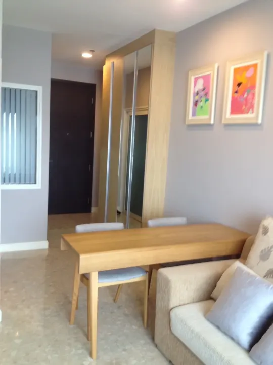 Property photos for The Crest Sukhumvit 34
