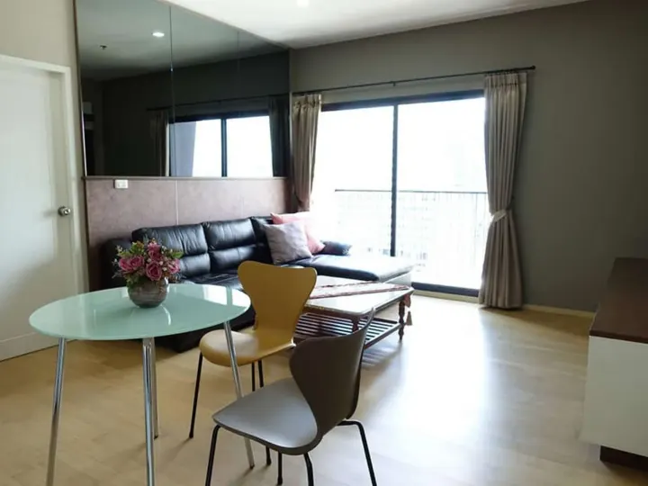 Property photos for Noble Reveal