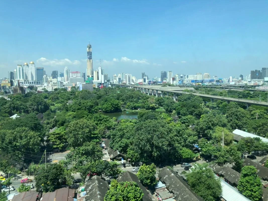 Property photos for Lumpini Suite Phetchaburi - Makkasan