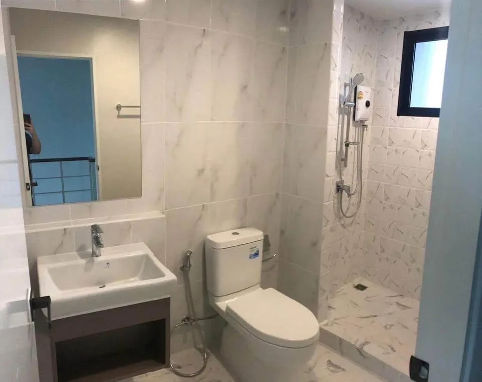 Property photos for Baan Klang Muang Srinakarin-onnut
