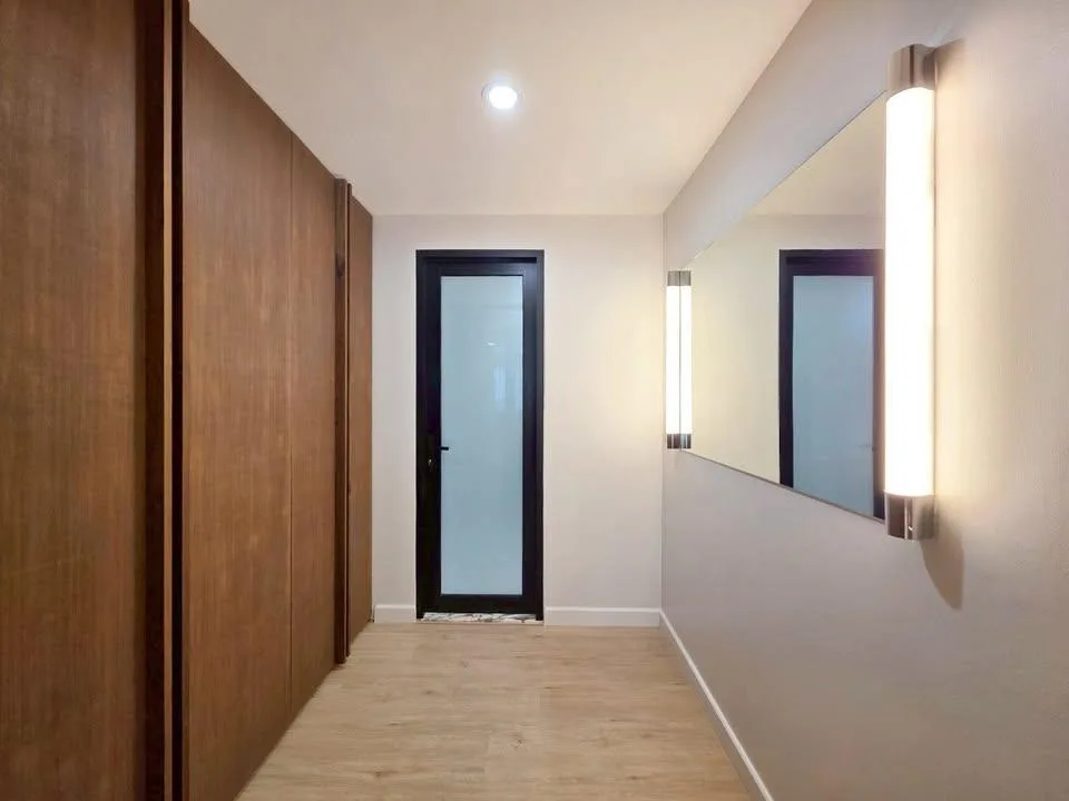 Property photos for Sathorn Park Place