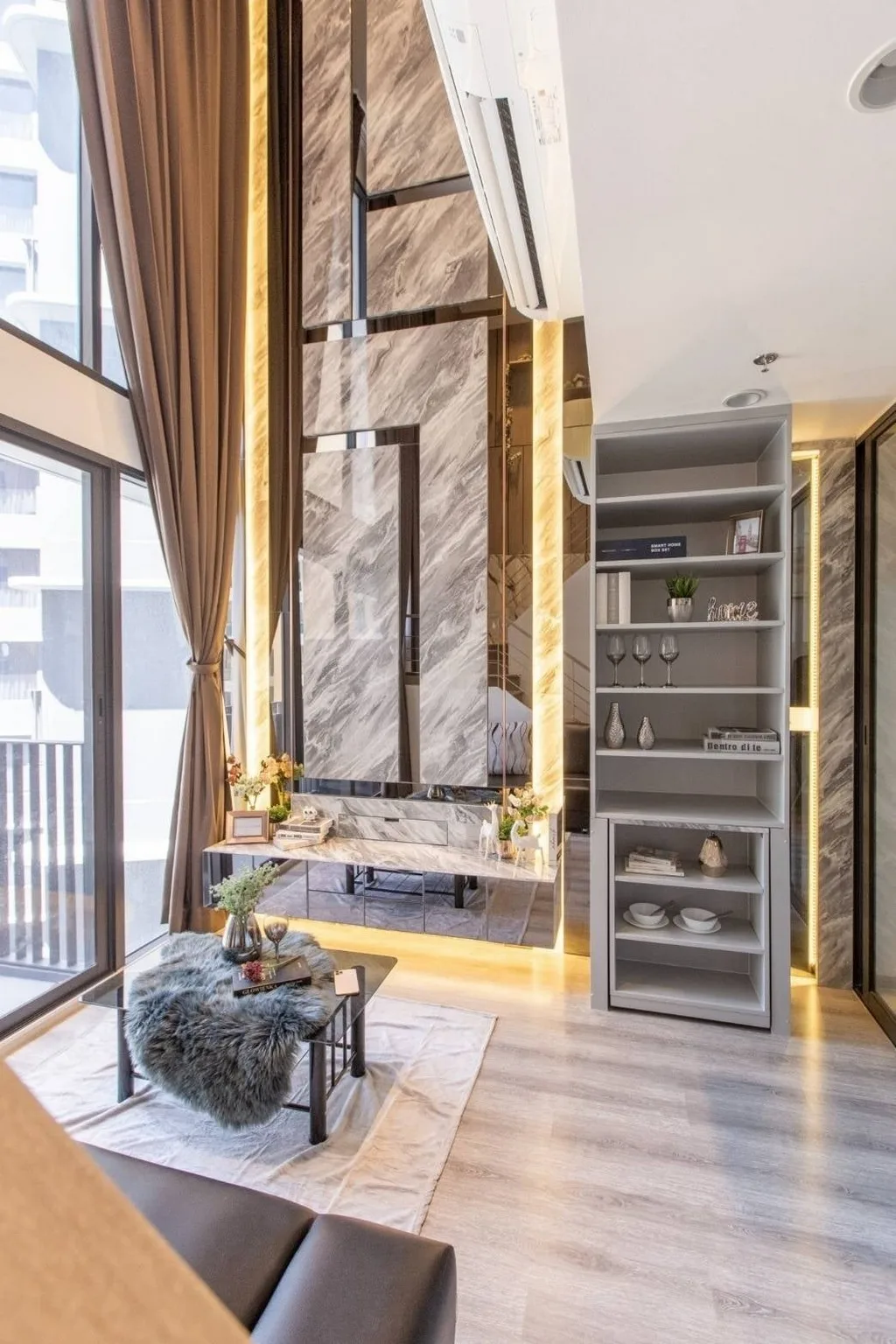 Property photos for Ideo Mobi Asoke