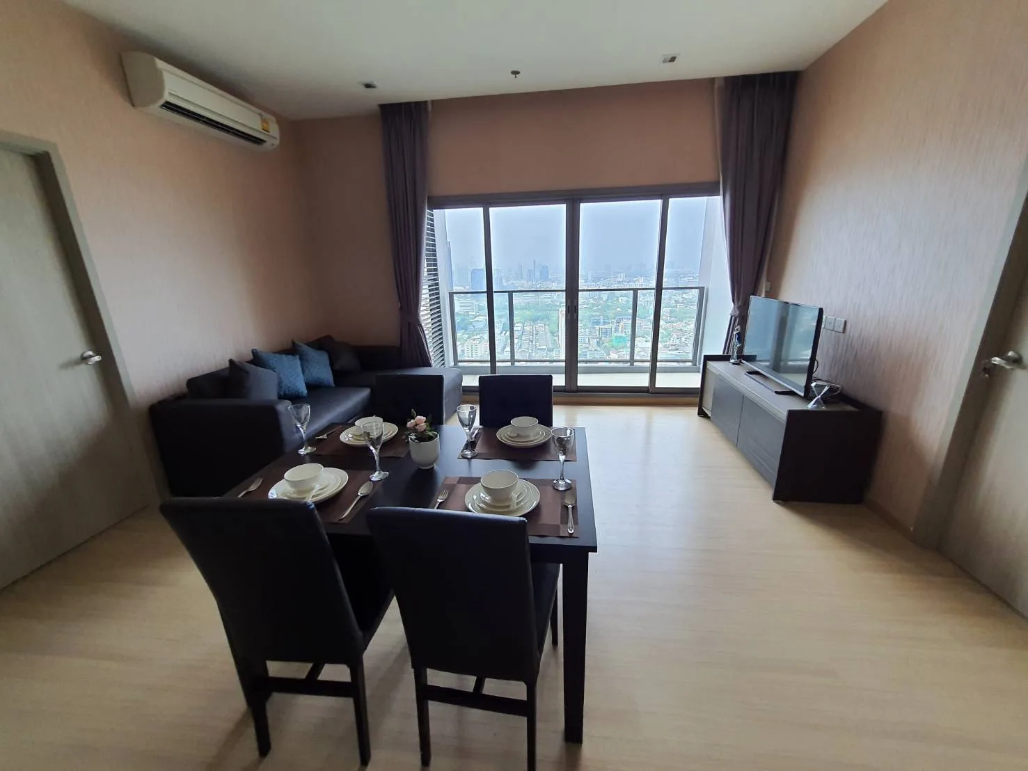 Property photos for Whizdom Connect Sukhumvit