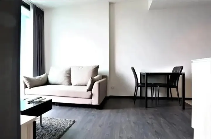 Property photos for Edge Sukhumvit 23
