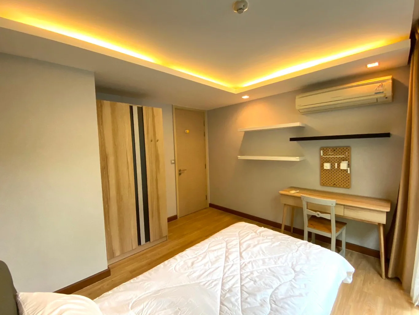 Property photos for Via Botani