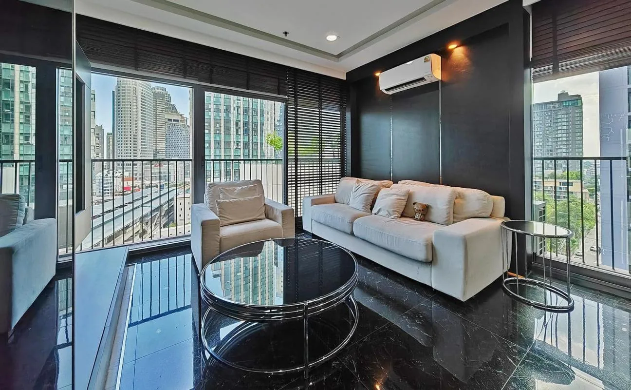Property photos for Noble Remix
