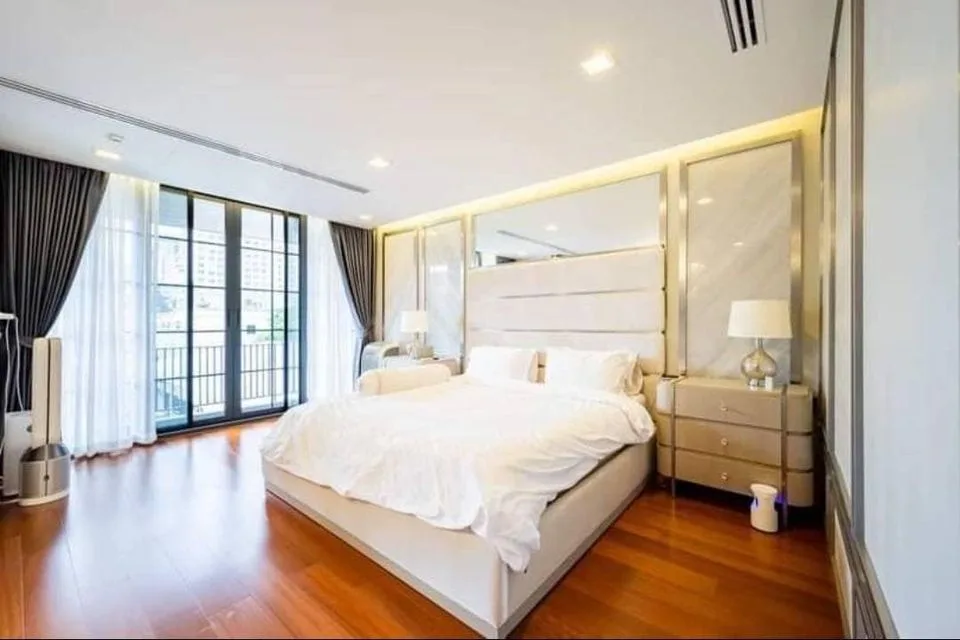 Property photos for Quarter 31