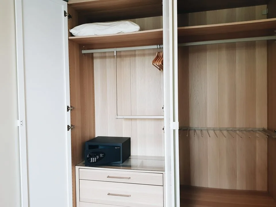 Property photos for Beverly 33