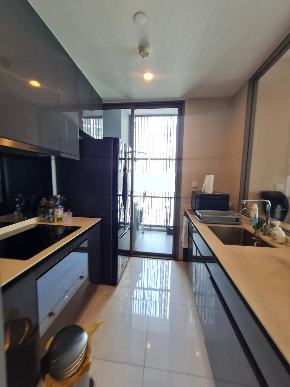 Property photos for The Room Sukhumvit 69