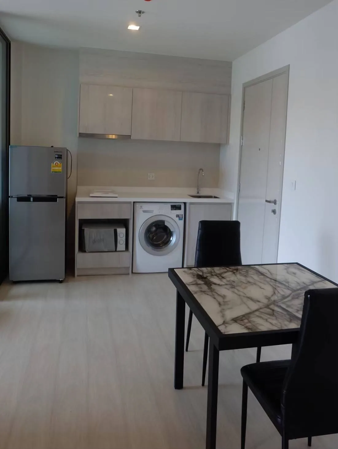 Property photos for Life Sukhumvit 48