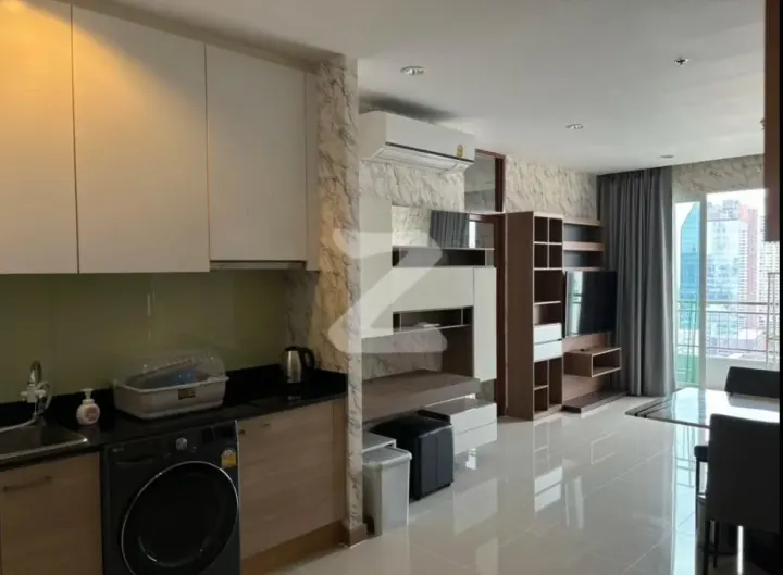 Property photos for Circle Condominium
