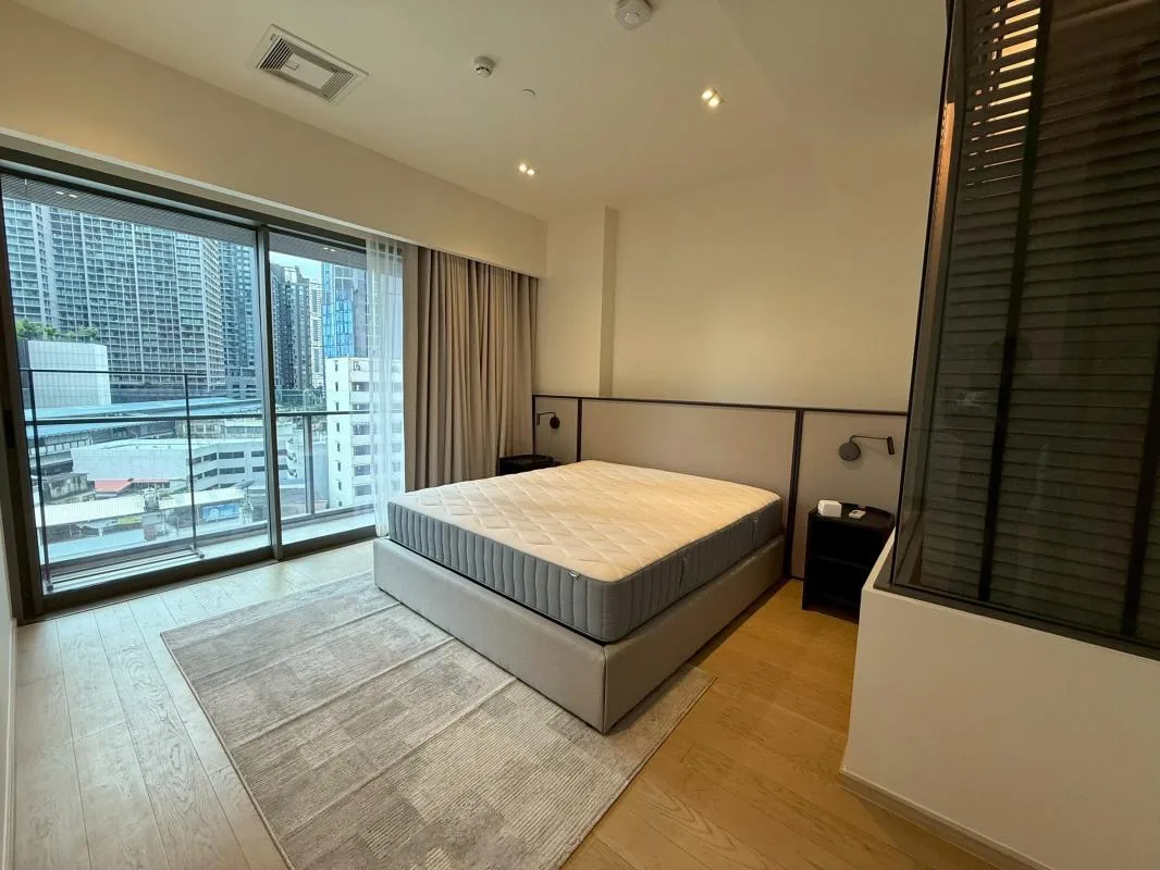 Property photos for The Strand Thonglor