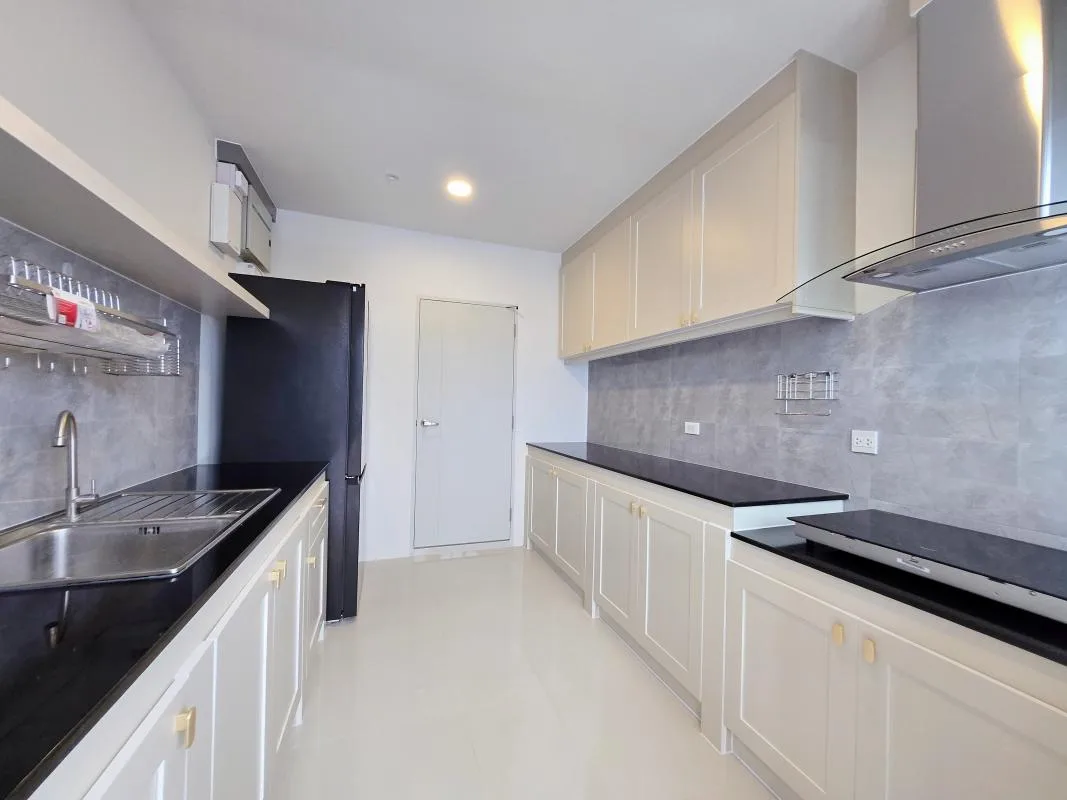 Property photos for Centro Bangna-wongwaen