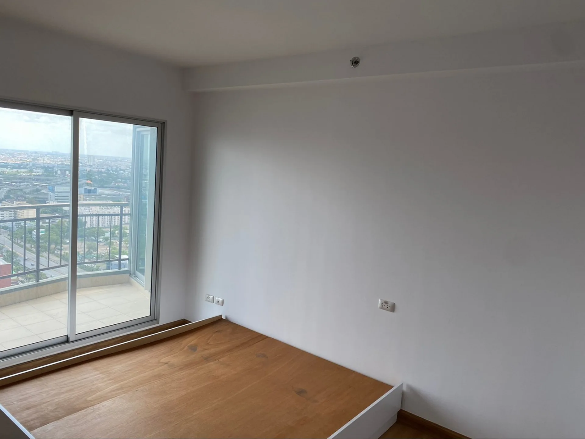 Property photos for Supalai Park Ekkamai - Thonglor