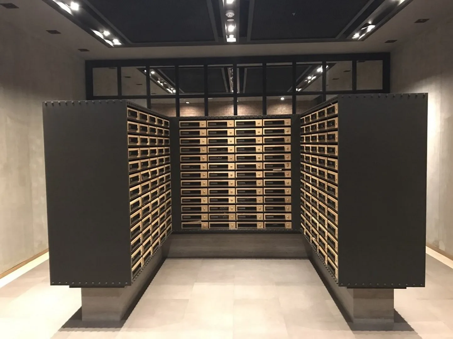 Property photos for Centric Ari Station