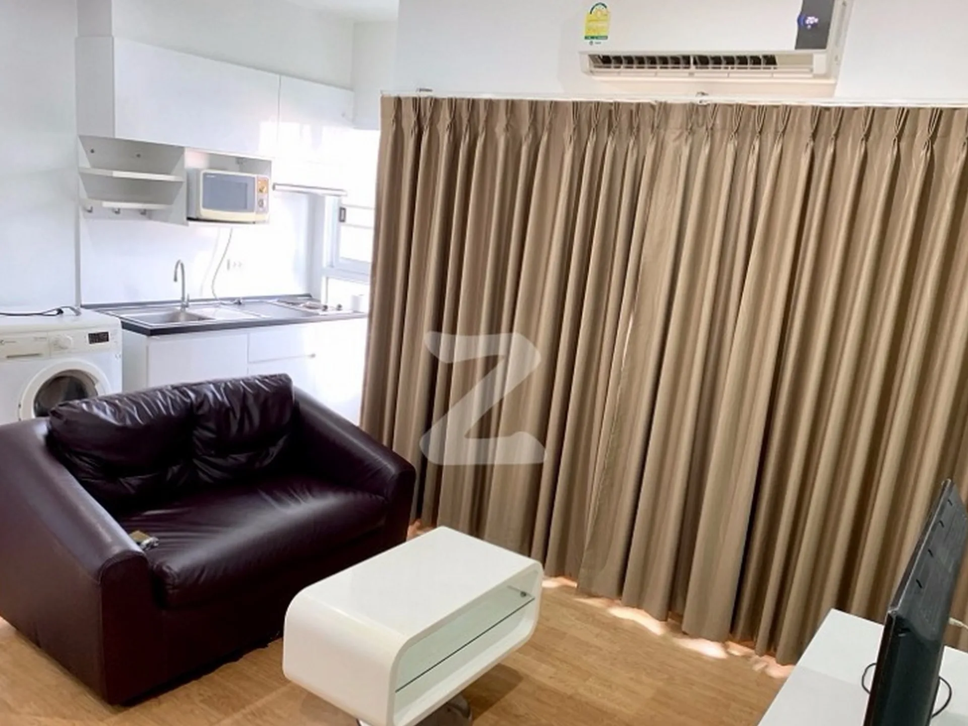 Property photos for The Parkland Grand Taksin