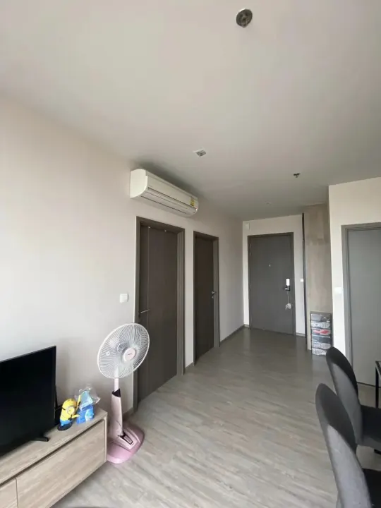 Property photos for The Line Wongsawang