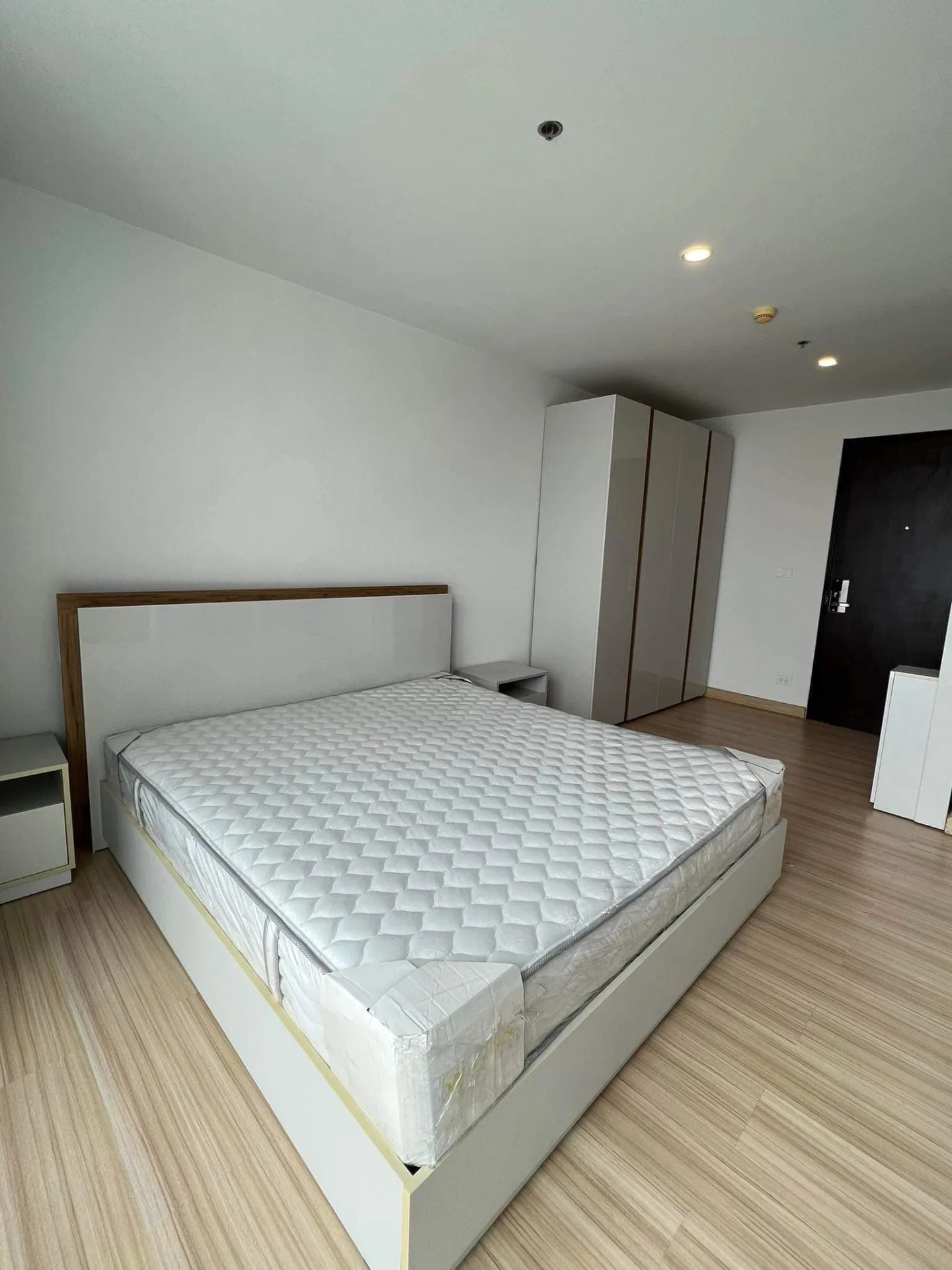 Property photos for Bangkok Horizon Sathorn