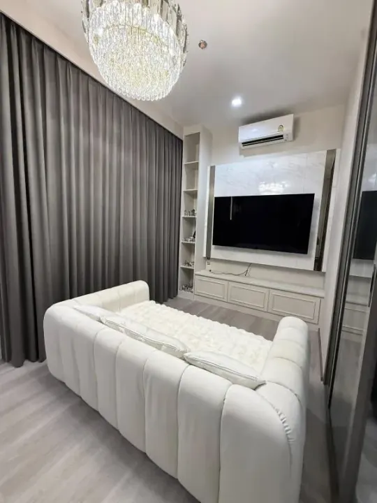 Property photos for Rhythm Charoenkrung Pavillion