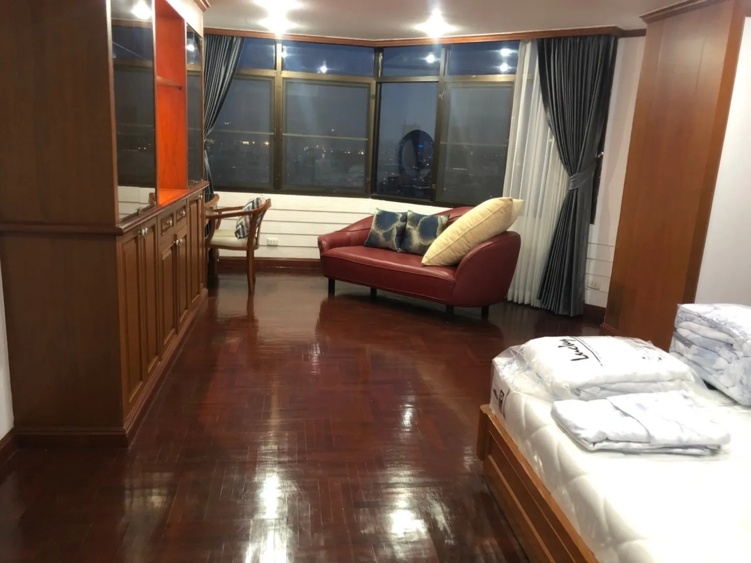 Property photos for The Waterford Park Sukhumvit 53