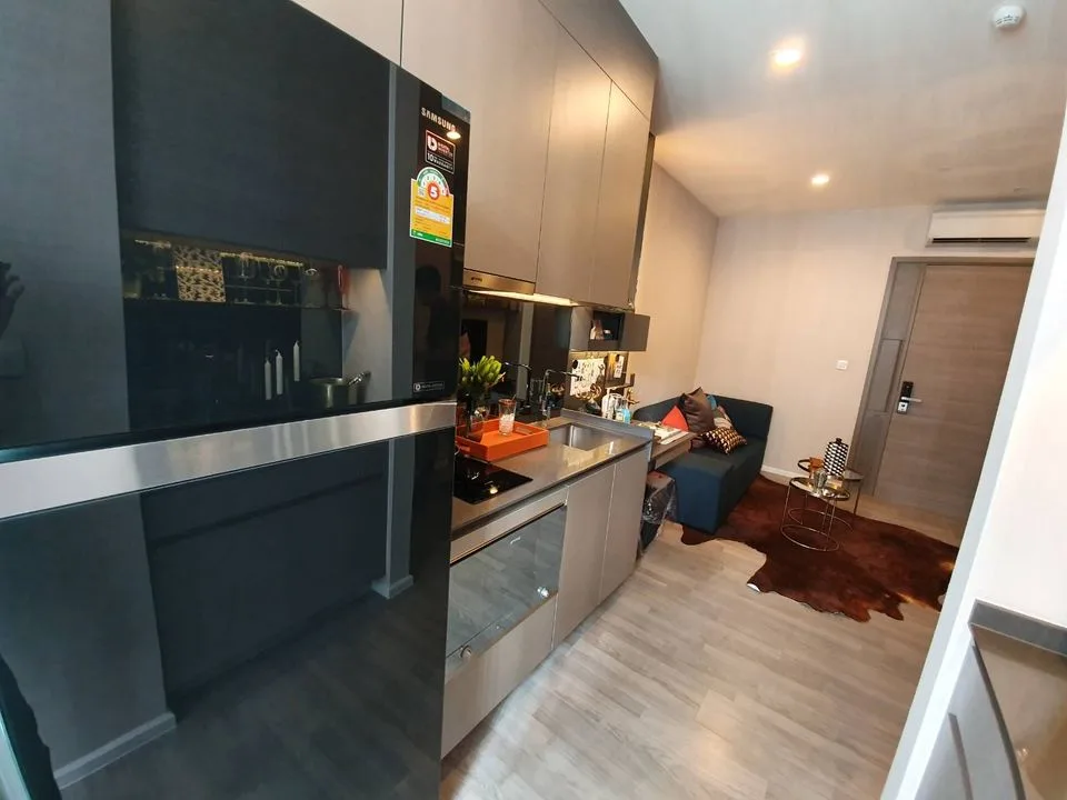 Property photos for The Room Sukhumvit 69