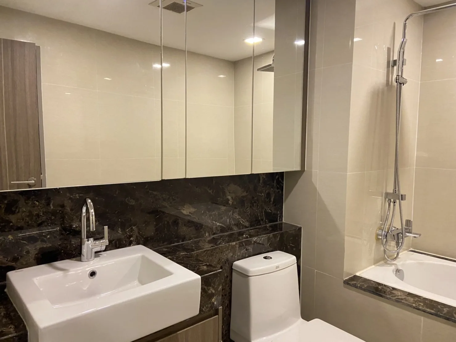Property photos for Art @ Thonglor 25