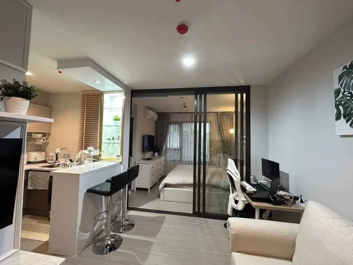 Property photos for Life Sathorn Sierra