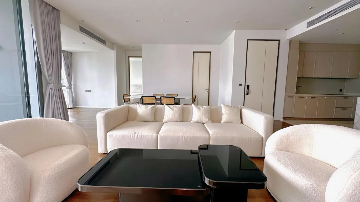 Property photos for Kraam Sukhumvit 26
