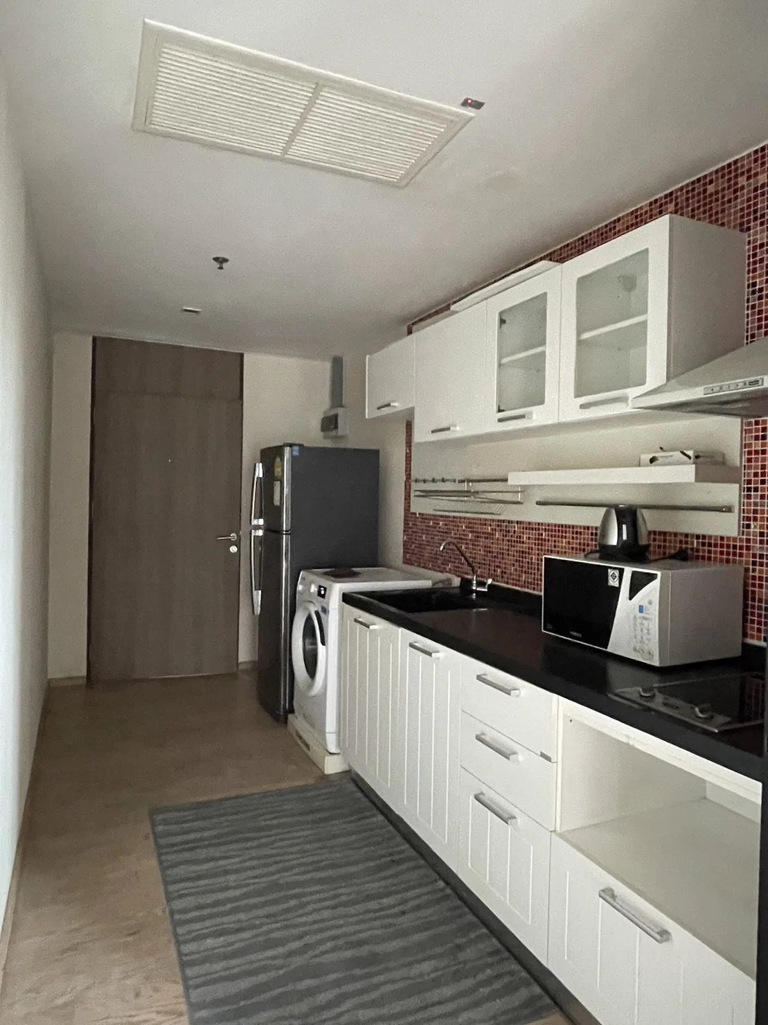 Property photos for Noble Remix