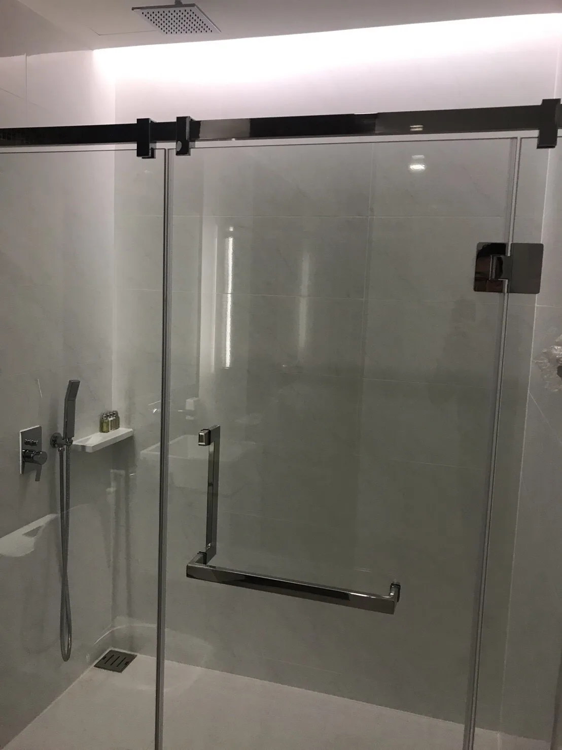 Property photos for The Room Sukhumvit 69