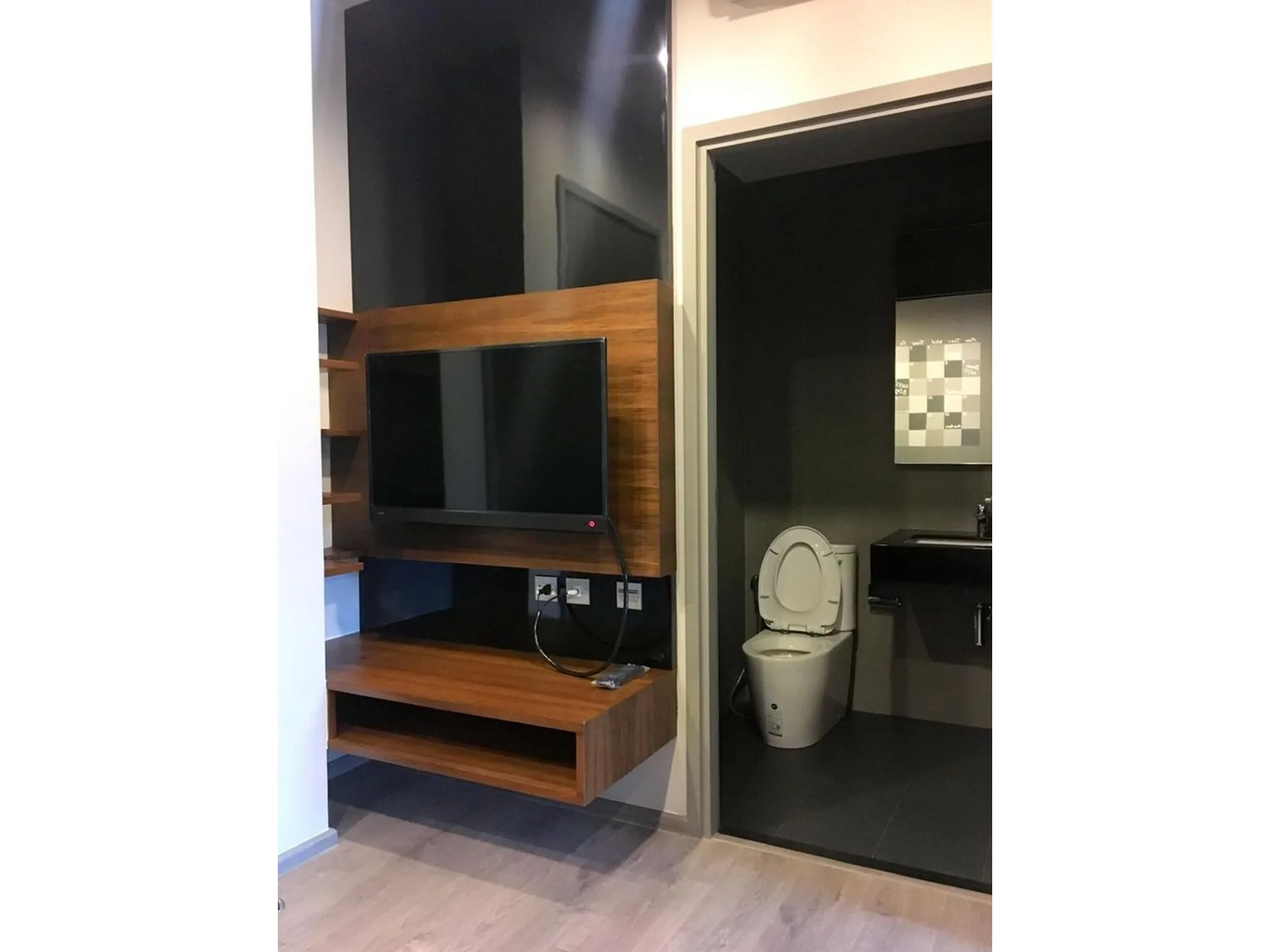 Property photos for Whizdom Avenue Ratchada - Ladprao