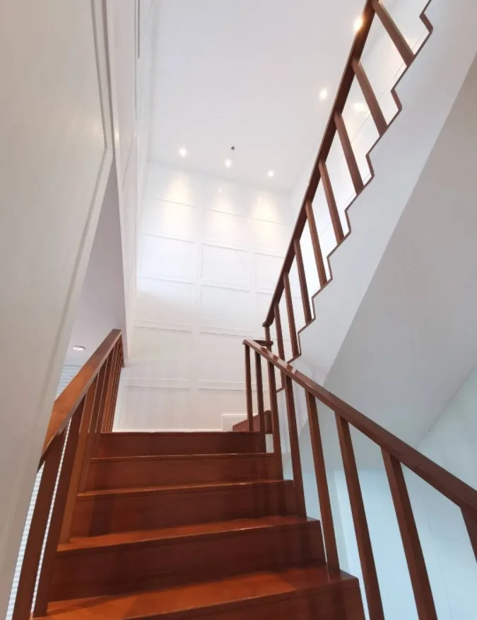 Property photos for Royal Residence Park