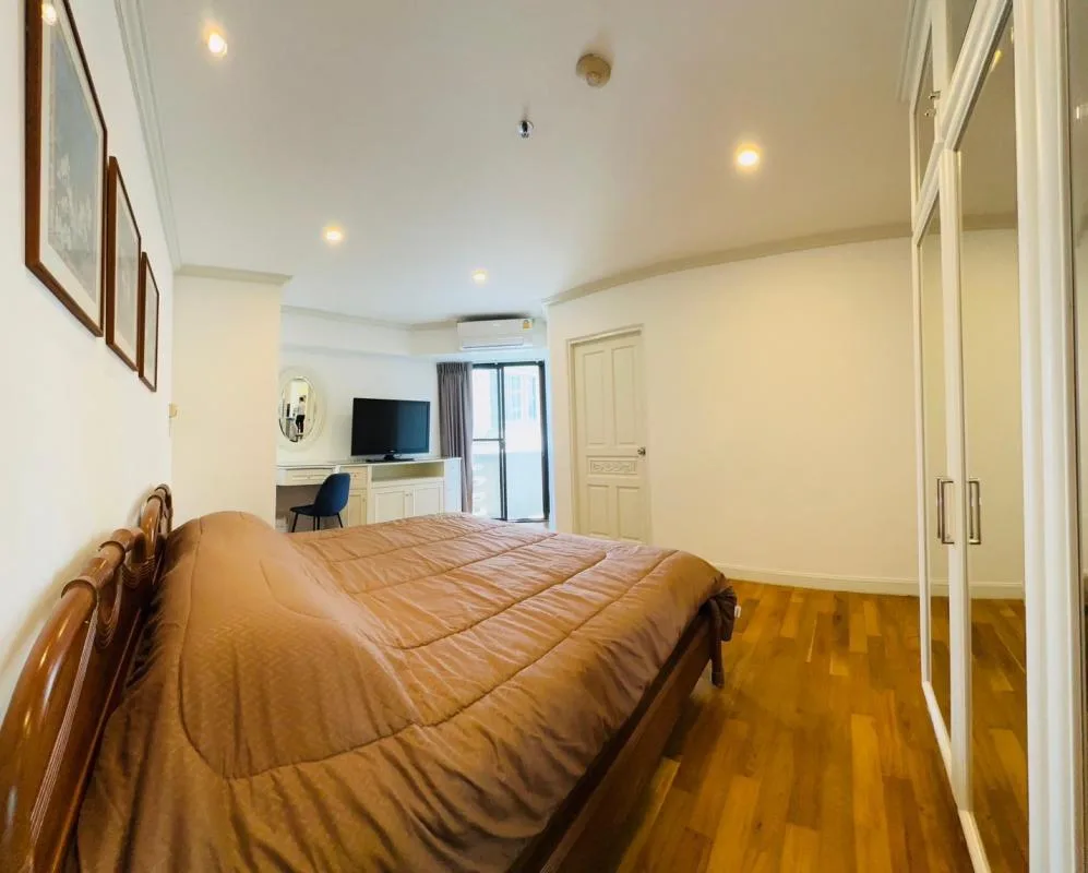 Property photos for Baan Suanpetch