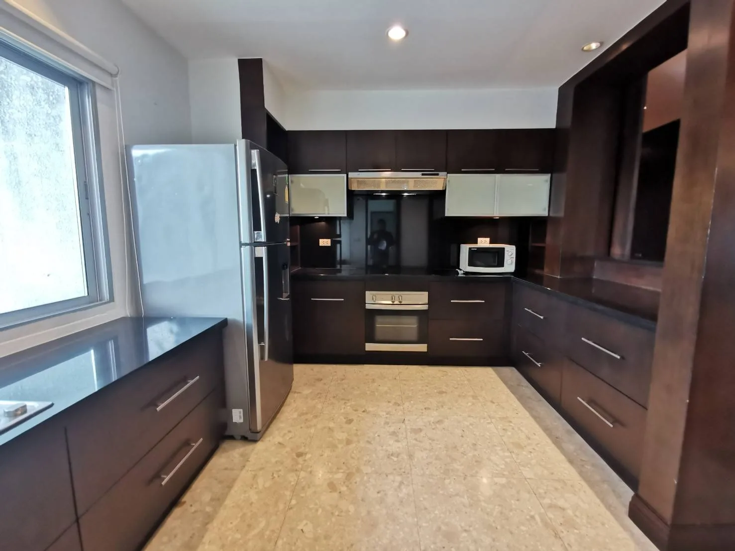 Property photos for Royal Residence Park