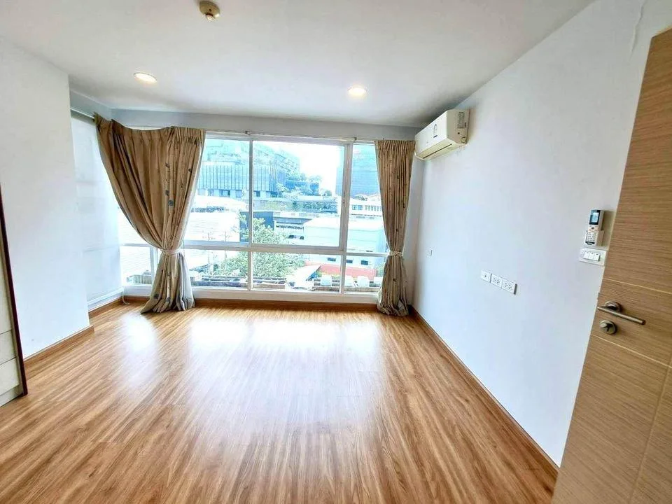 Property photos for Le Crique Sukhumvit 64/2