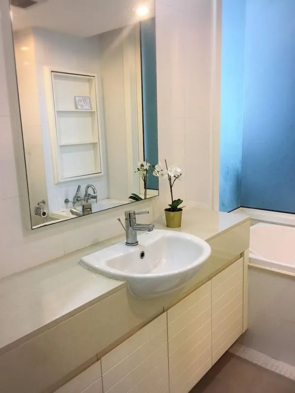 Property photos for Siri Residence