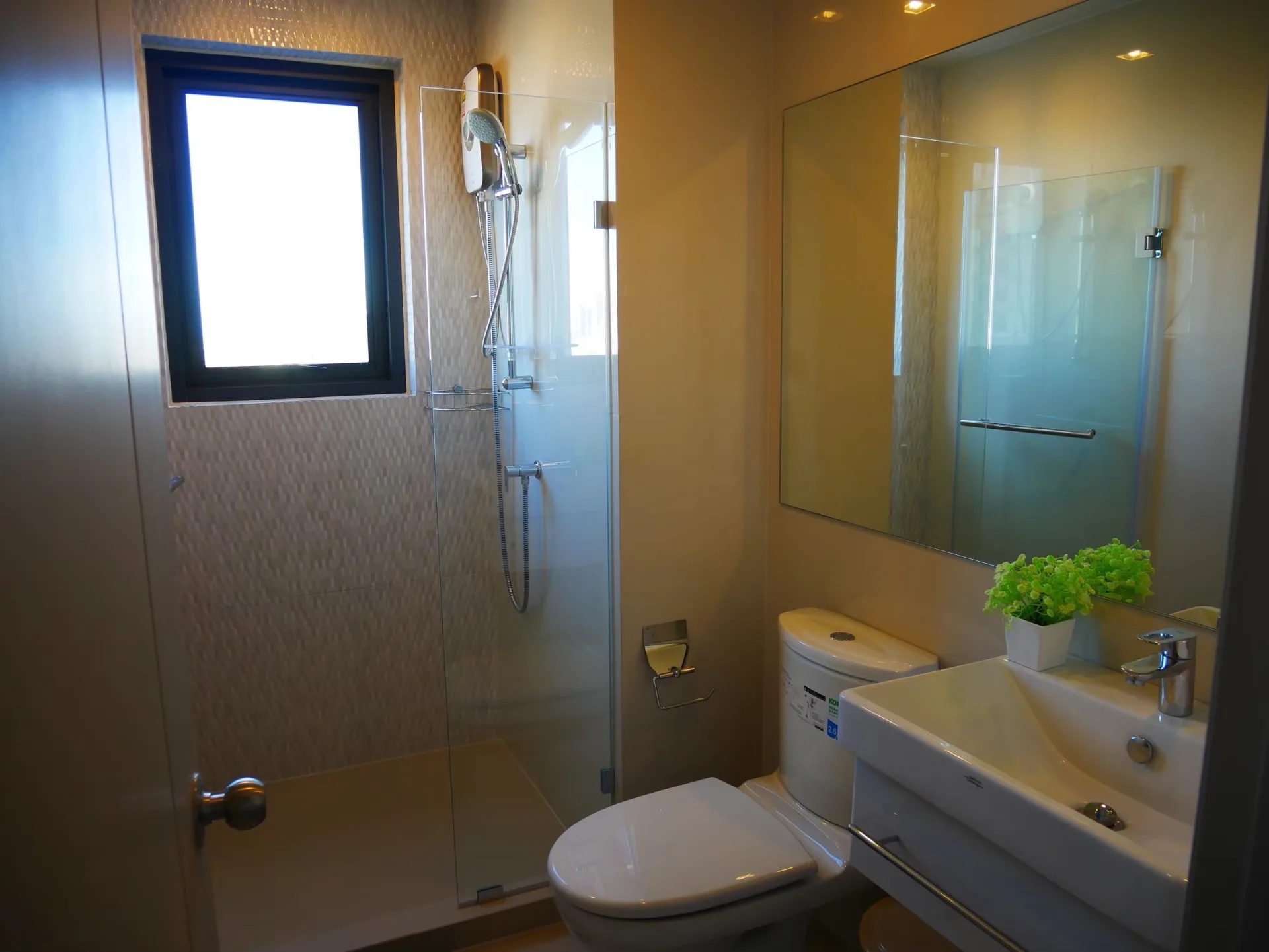 Property photos for Life Sukhumvit 48