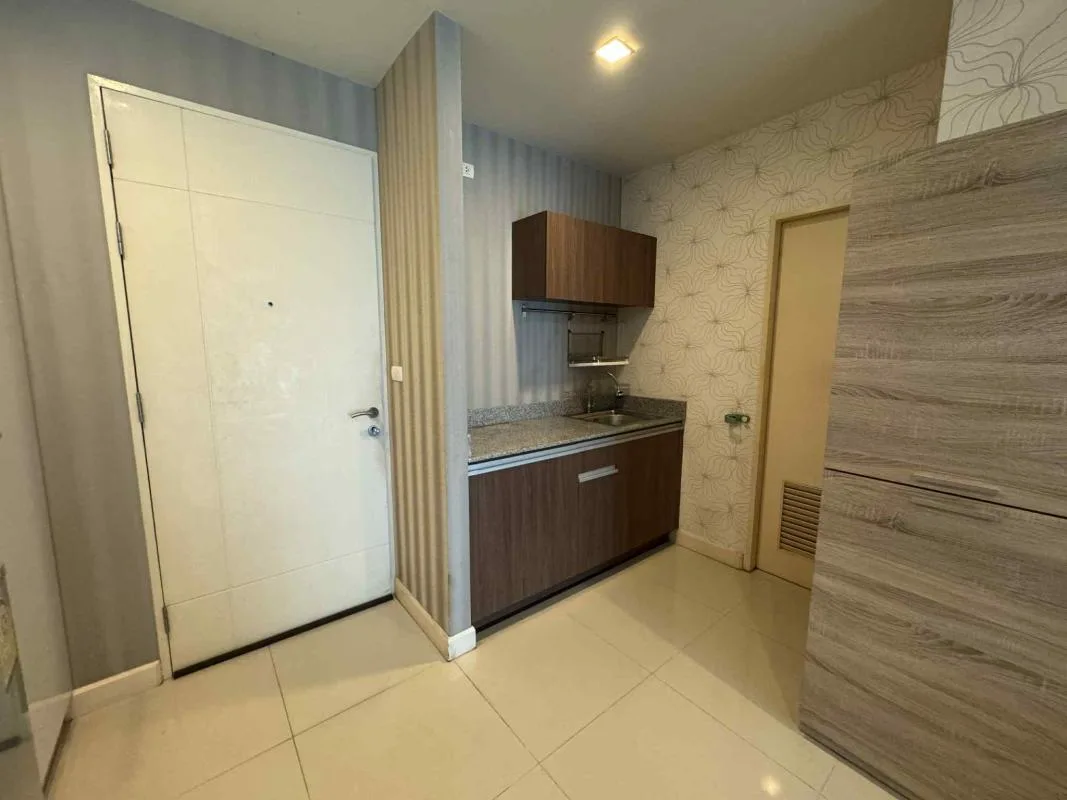 Property photos for Wish @ Samyan