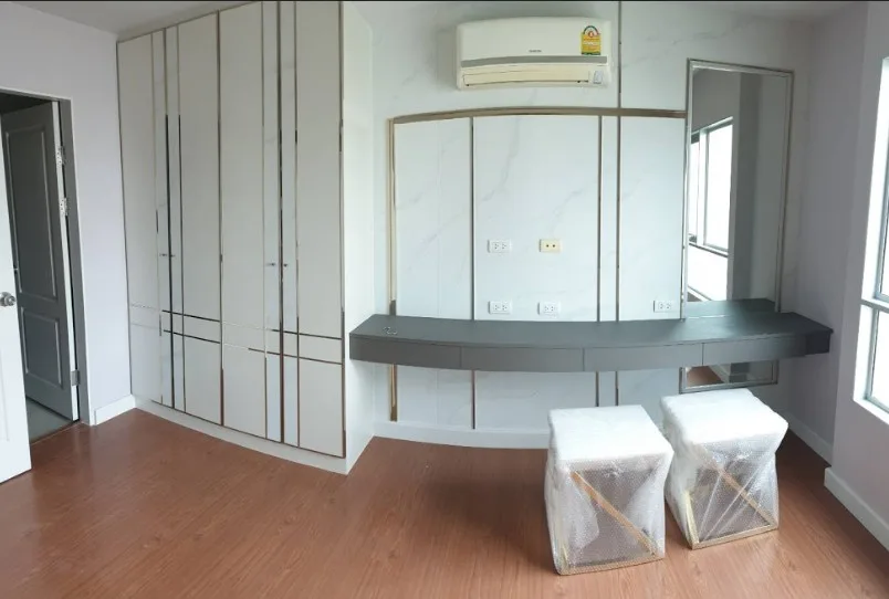 Property photos for Belle Grand Rama 9