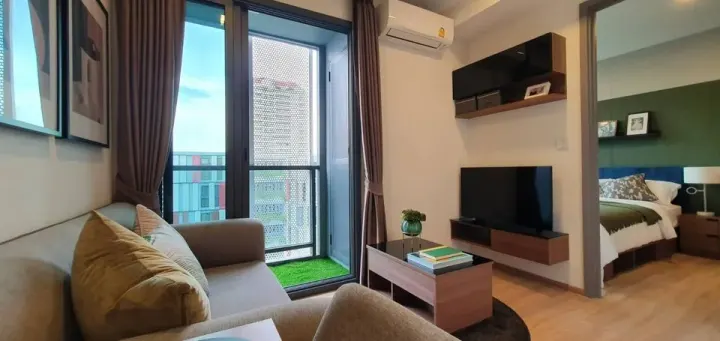 Property photos for Taka Haus Ekamai 12