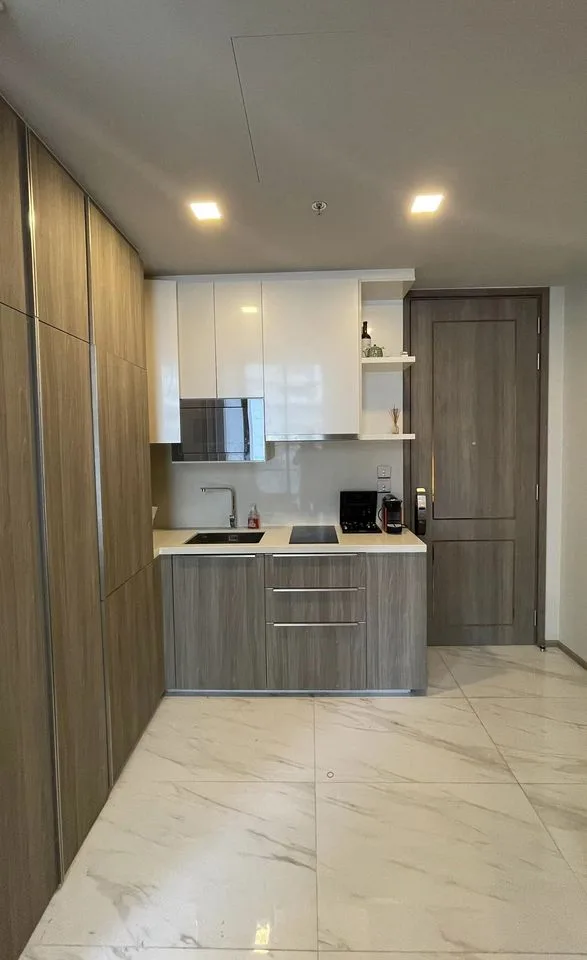 Property photos for Celes Asoke
