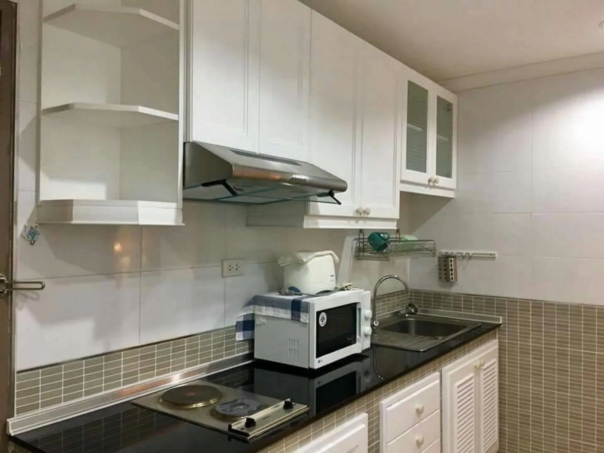 Property photos for Saranjai Mansion