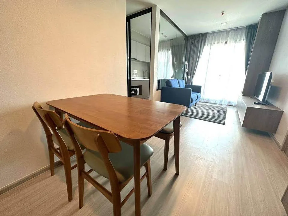 Property photos for Life Sathorn Sierra