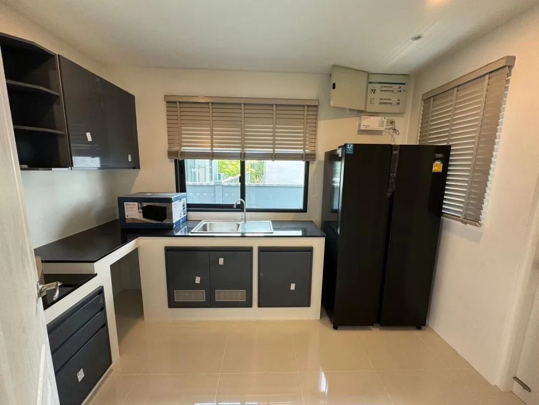 Property photos for Centro Phahol-viphawadee