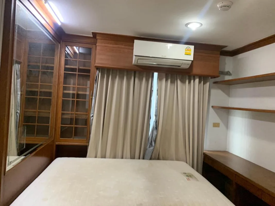 Property photos for Baan Pathumwan